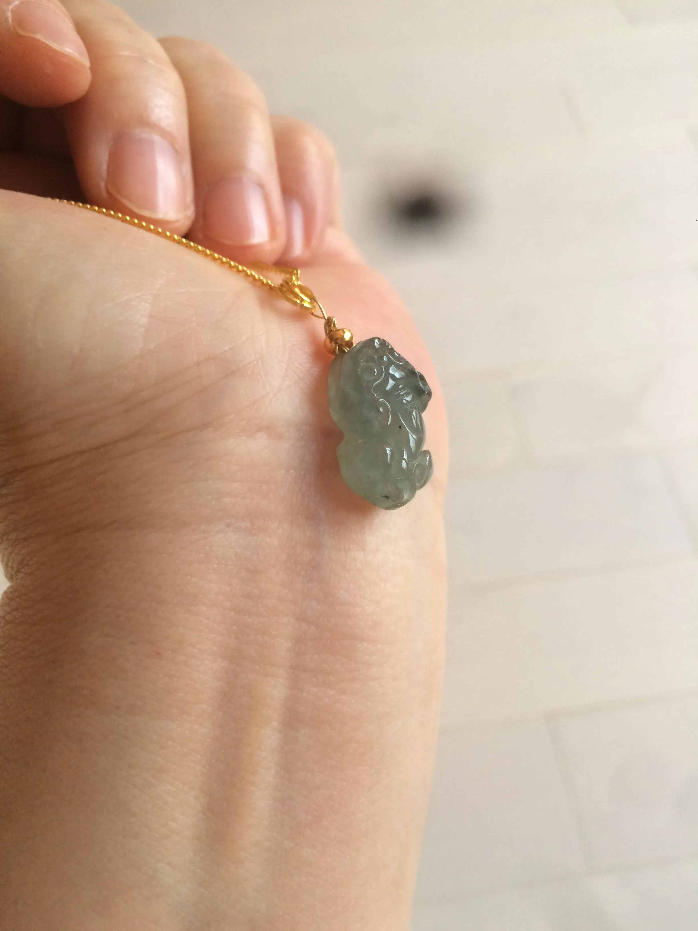 100% natural type A icy watery jadeite jade green/white 3D PiXiu(貔貅) pendant necklace C30