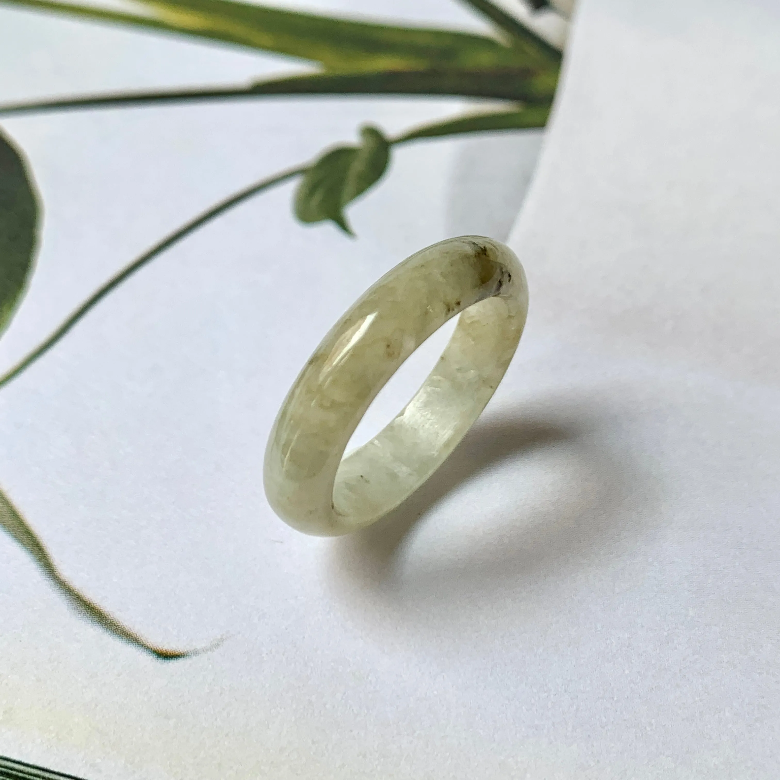 17.2mm A-Grade Natural Light Yellow Jadeite Abacus Ring Band No.161941