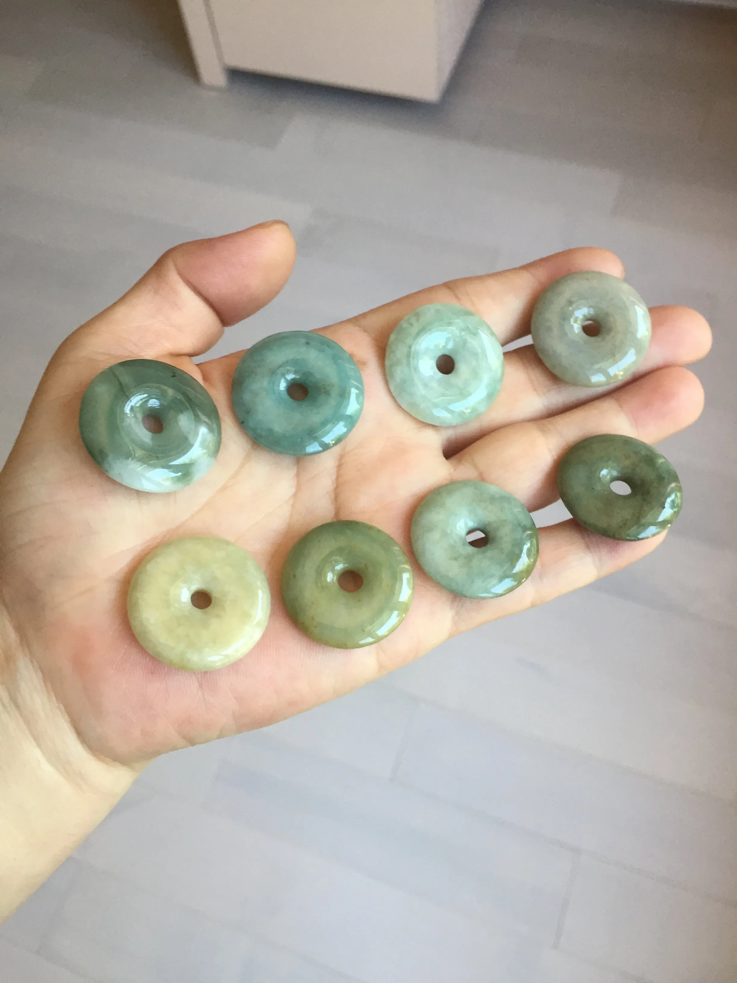 25mm 100% Natural light green/blue/gray/yellow jadeite Jade Safety Guardian Button(donut) Pendant AR101