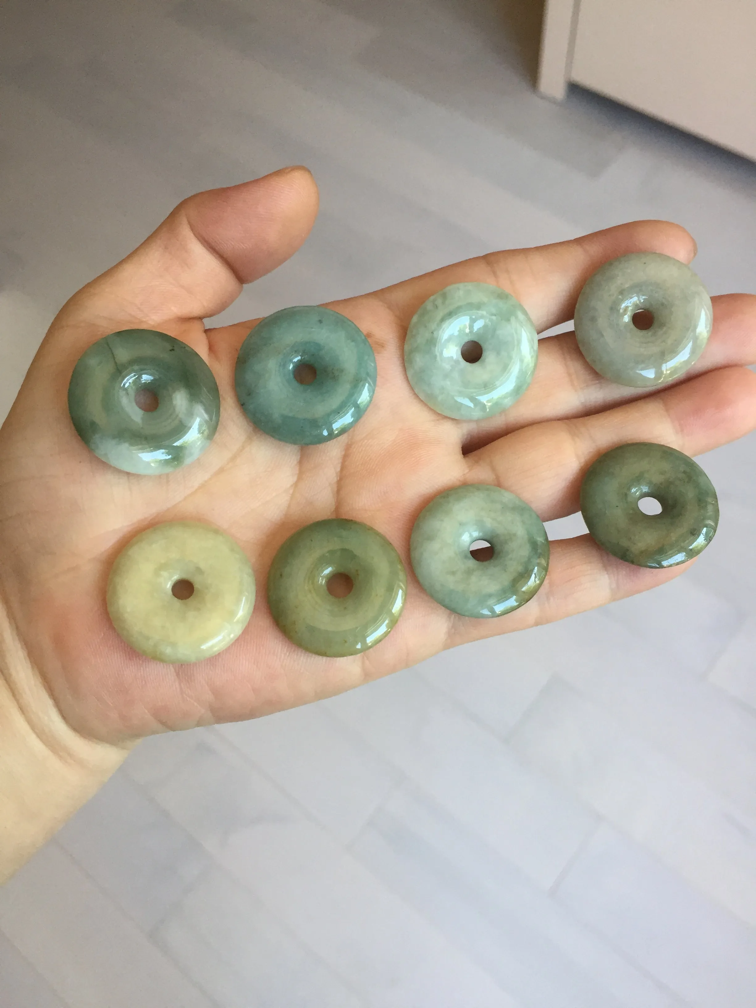 25mm 100% Natural light green/blue/gray/yellow jadeite Jade Safety Guardian Button(donut) Pendant AR101