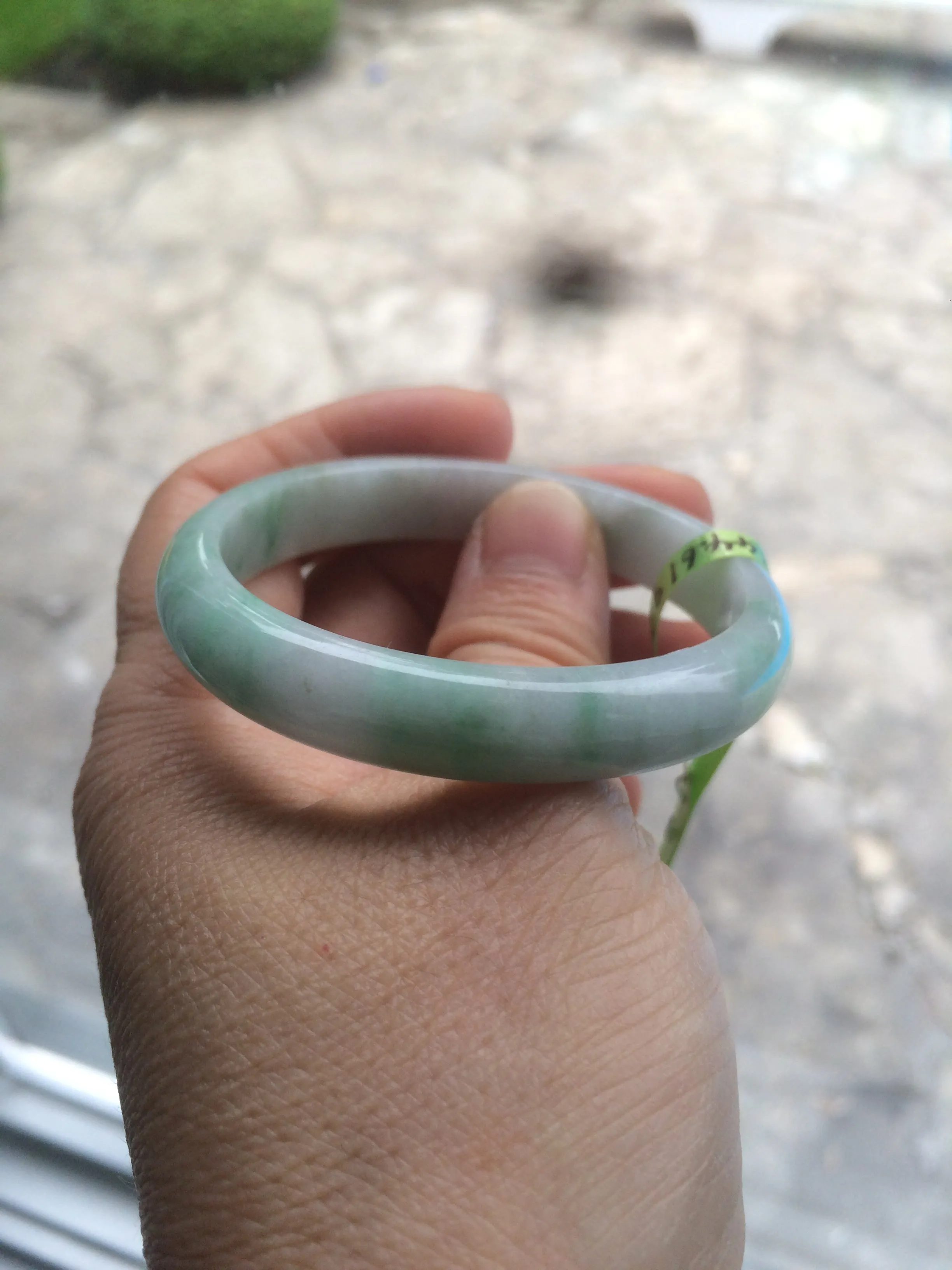 47.5mm Certified Type A 100% Natural light green/white oval Jadeite Jade bangle S8-5094