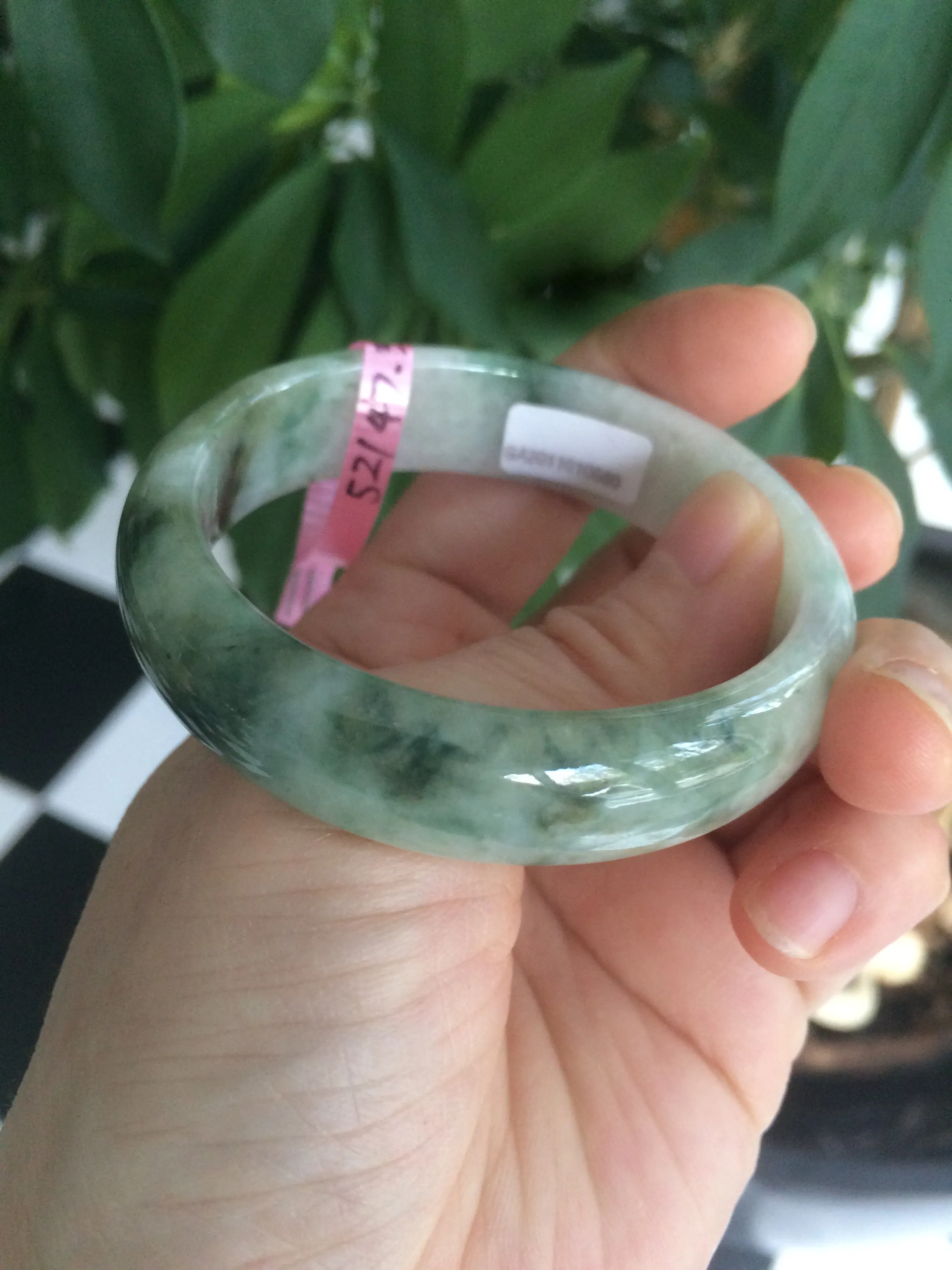 49.5 mm 100% natural Type A green/white oval jadeite jade bangle Z39