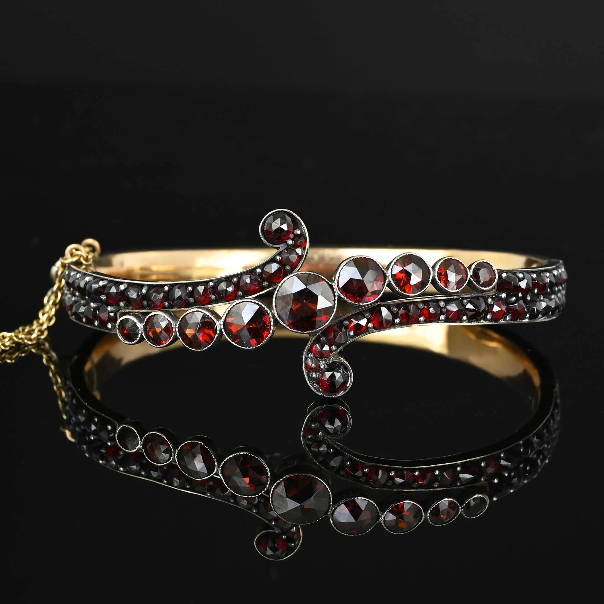 Antique Victorian Bohemian Garnet Bracelet