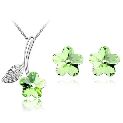 Austrian Crystal Flower Necklace & Earrings Fashion Jewelry Set