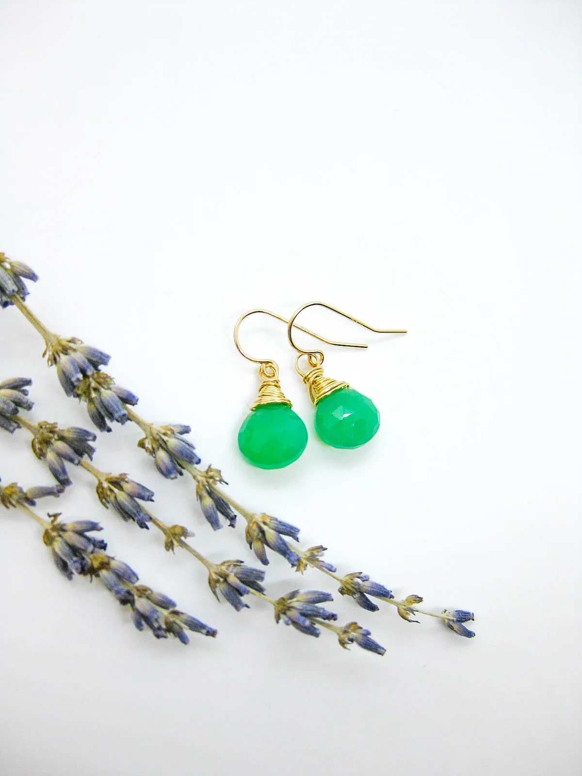 Chamomile: Chrysoprase Earrings - e679