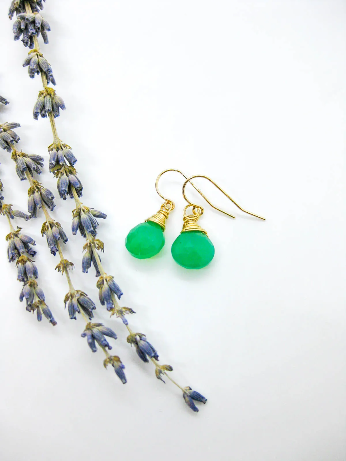 Chamomile: Chrysoprase Earrings - e679