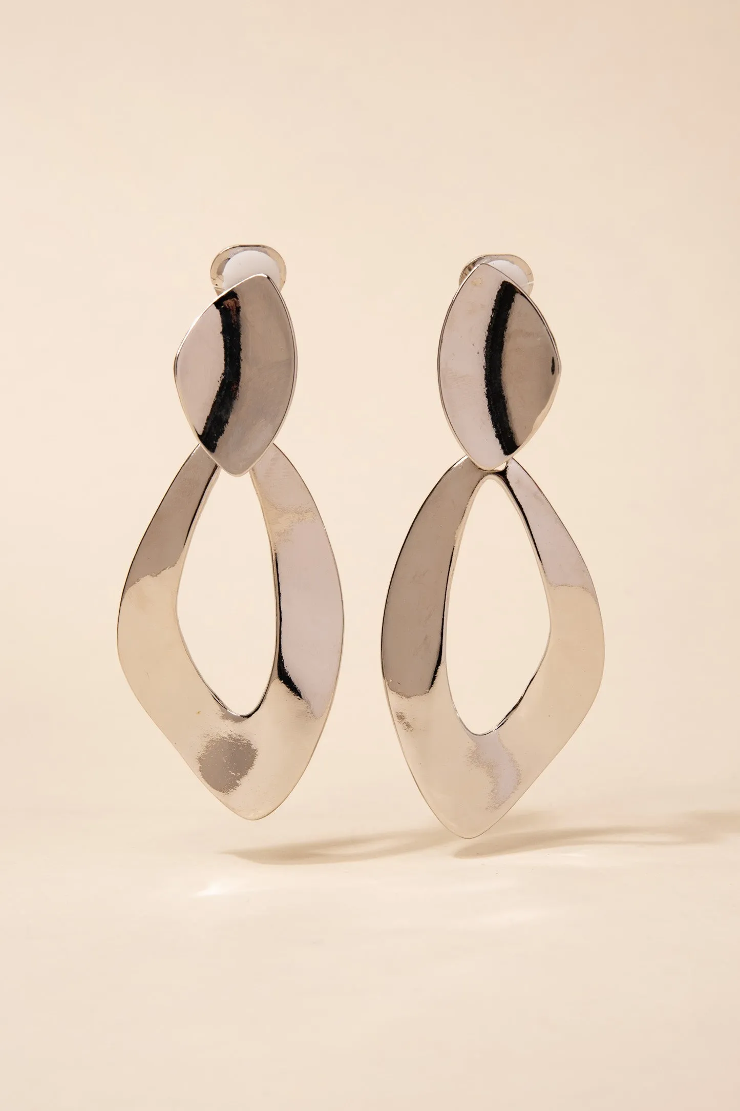 Cyra Squared Oval Loop Clip-On Earrings