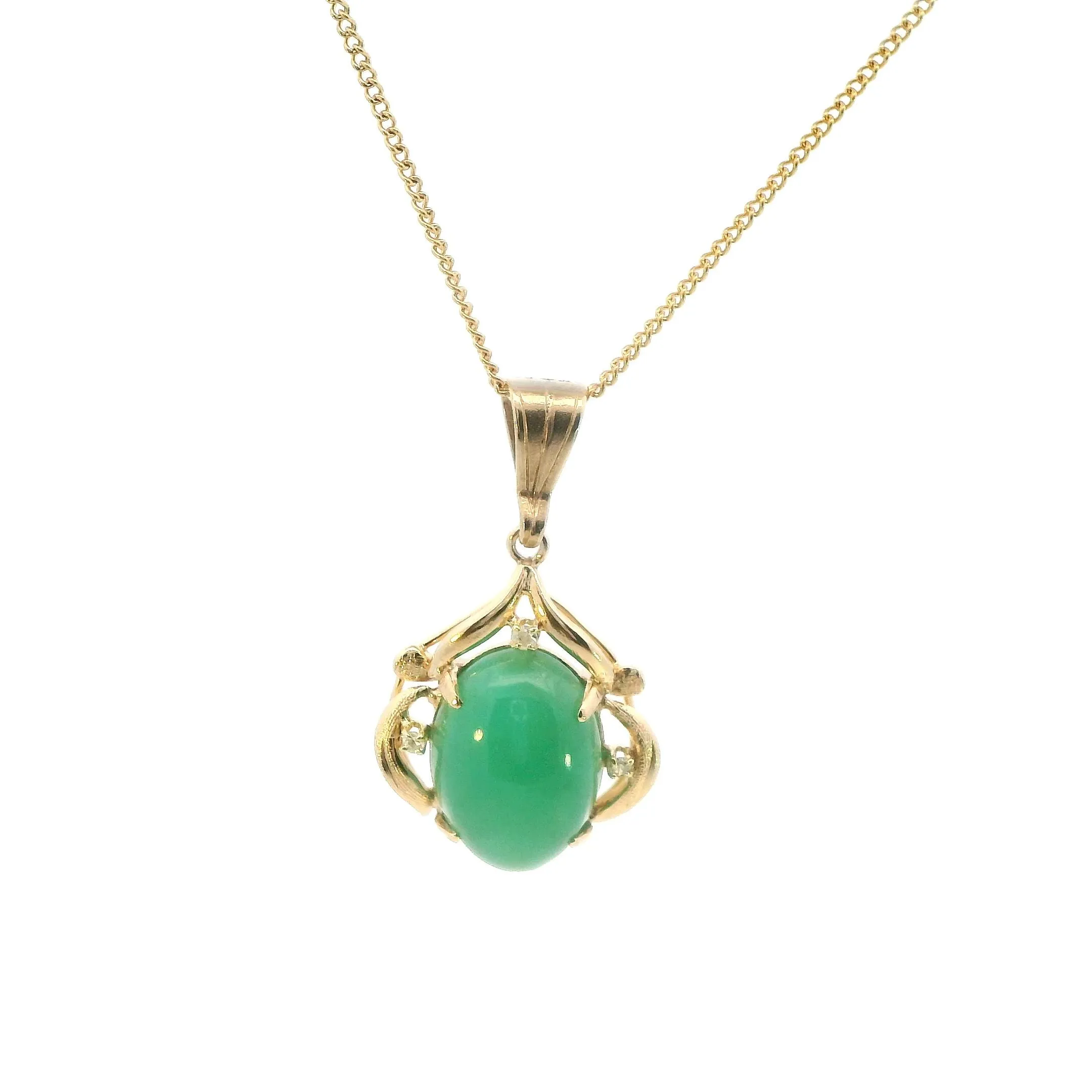 Elegant 9ct Yellow Gold Jade and Diamond Pendant - Timeless Beauty