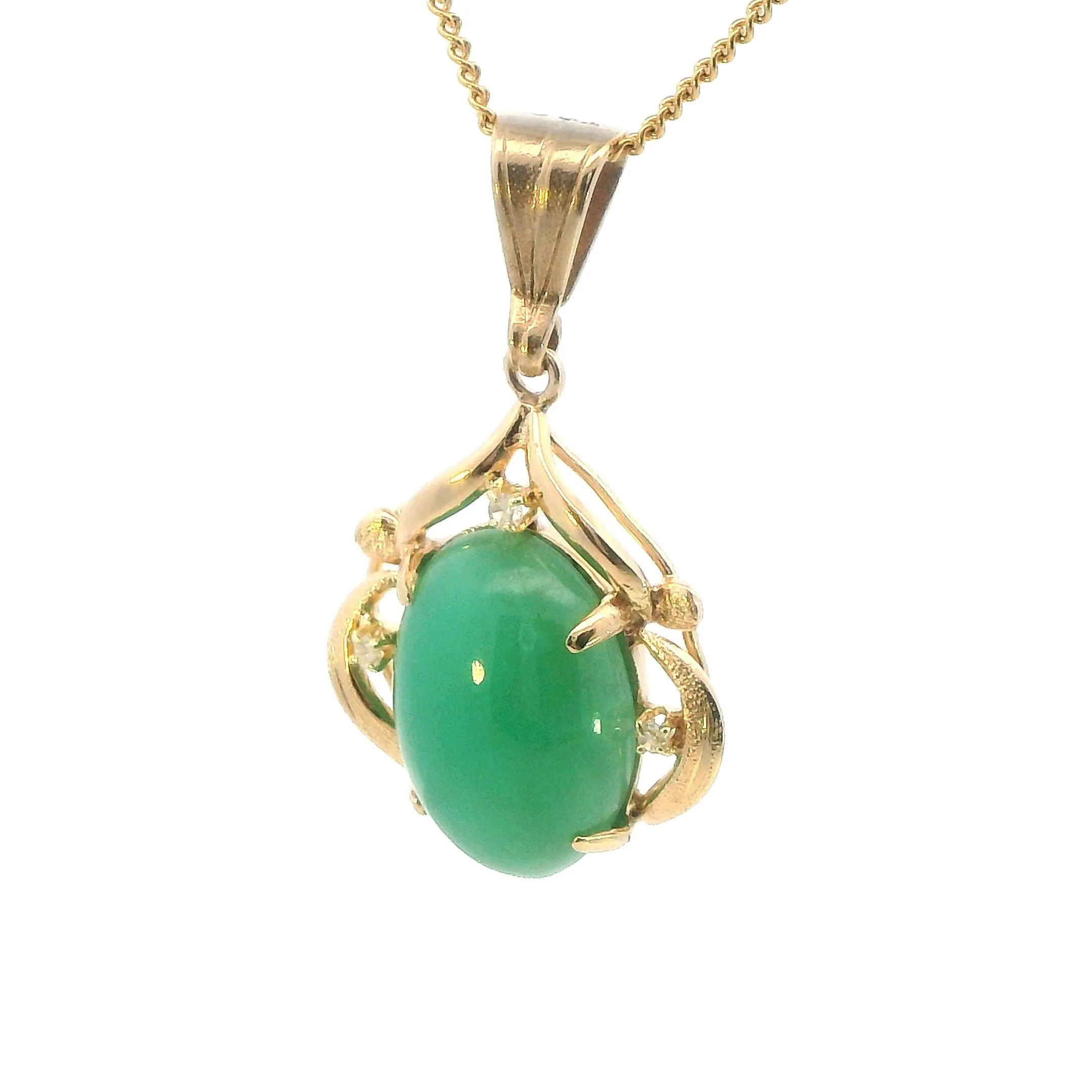 Elegant 9ct Yellow Gold Jade and Diamond Pendant - Timeless Beauty