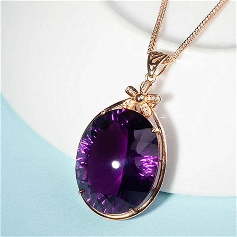 Elegant Five Petal Flower Gold Amethyst Necklace