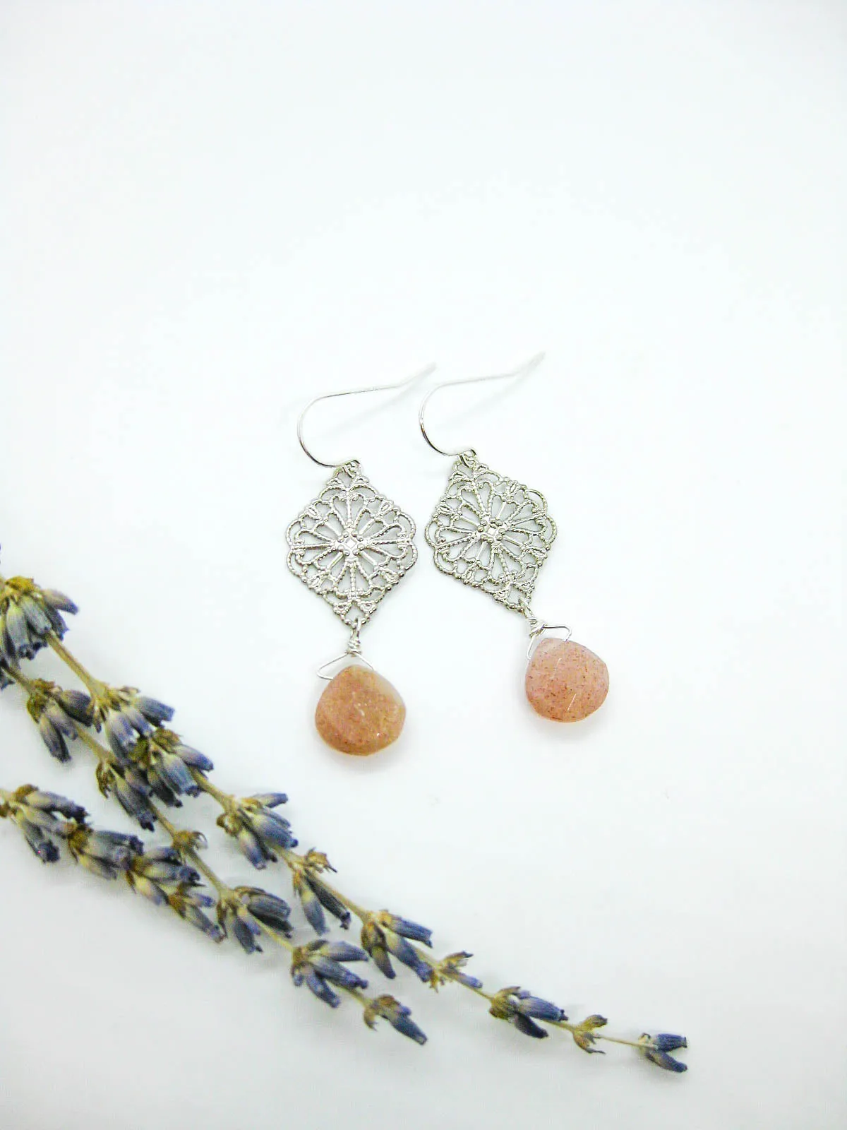 Fern: Peach Moonstone Earrings - e682