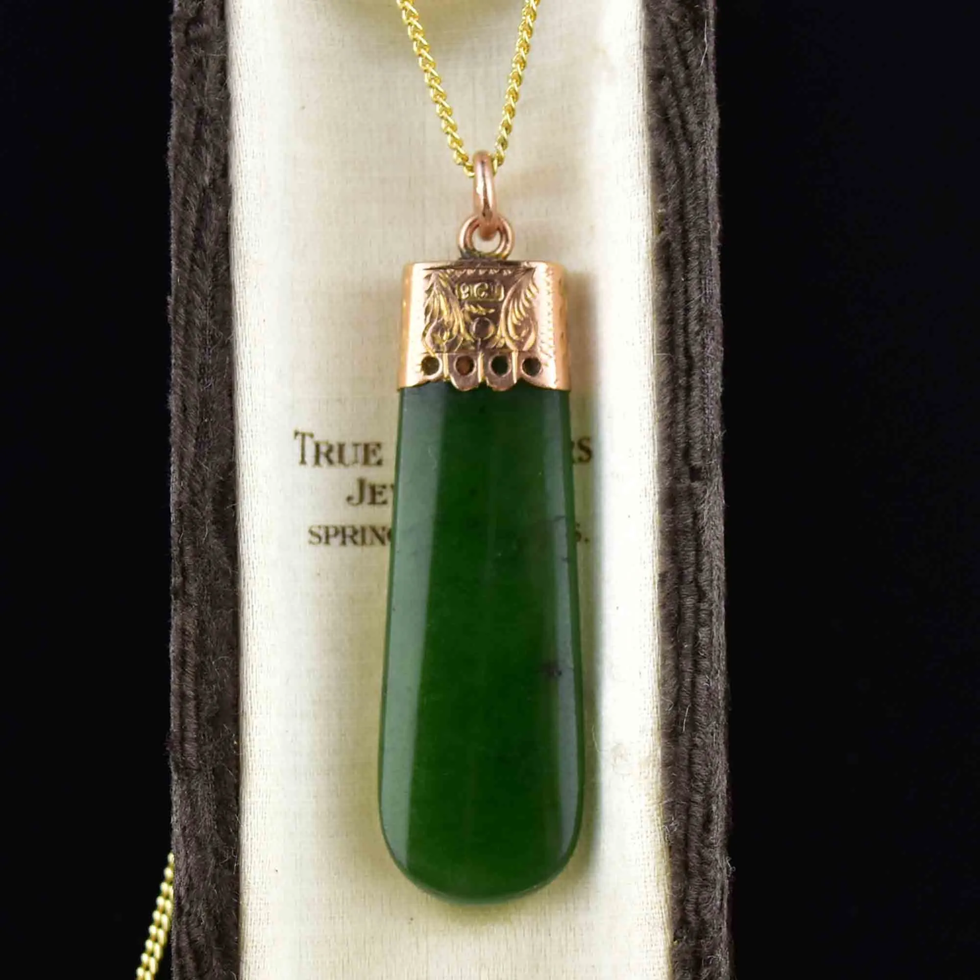 Gold Maori Pounamu New Zealand Jade Pendant Necklace