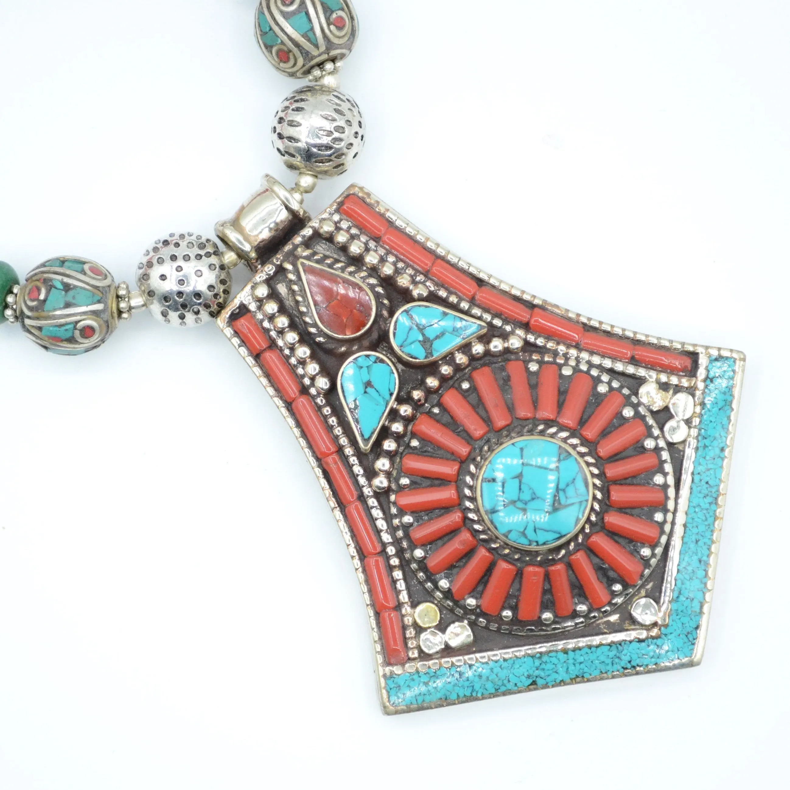 Makalu Tibetan Necklace