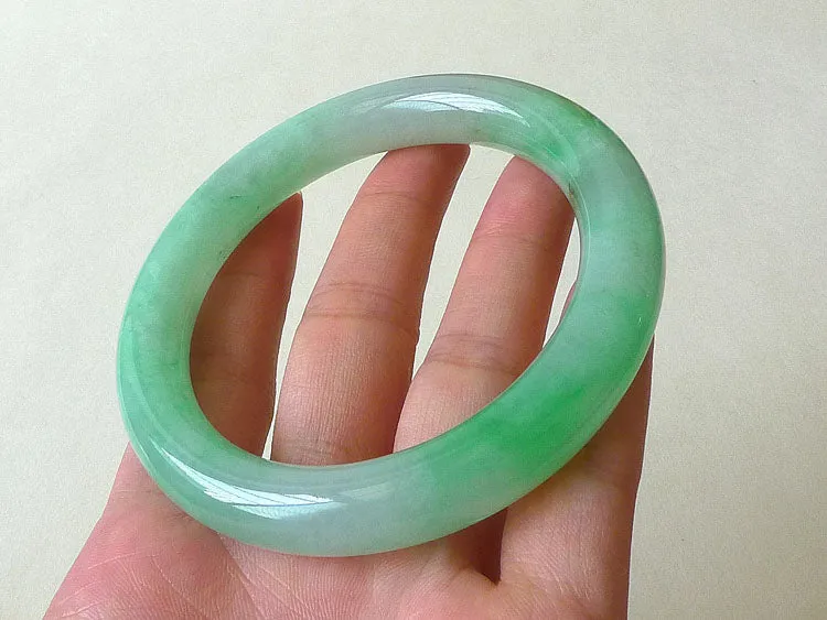 Natural Jade Bangle Jadeite Bangle Internal Diameter 58.6mm BER278