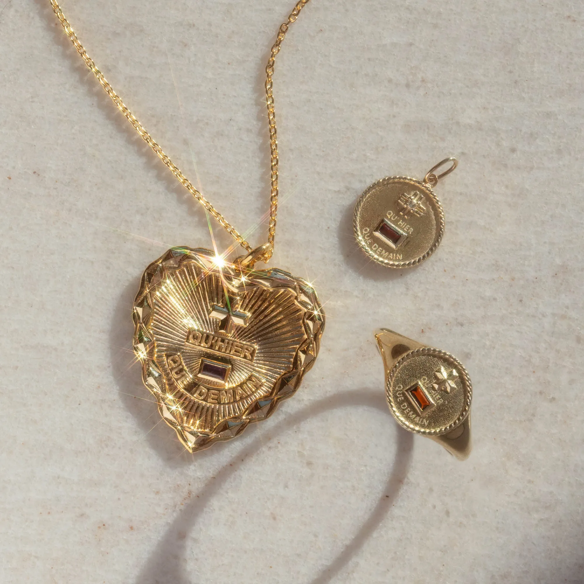 Qu'hier Que Demain Heart Pendant Necklace