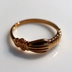 Renaissance Ring with Clasped Hands - Gold-Plated