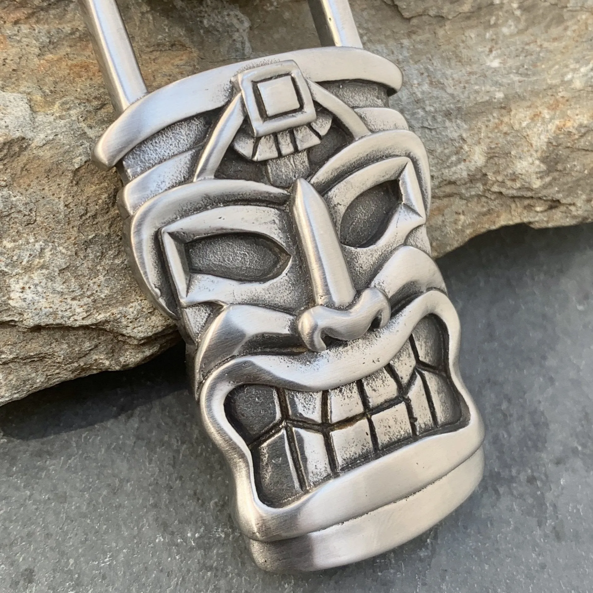 Tiki Man Skull Keychain - KC15