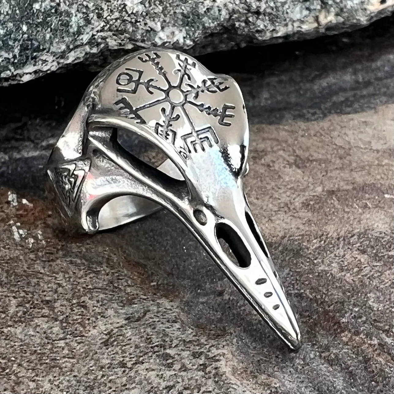 Viking Raven Skull W/ Compass Ring - R228